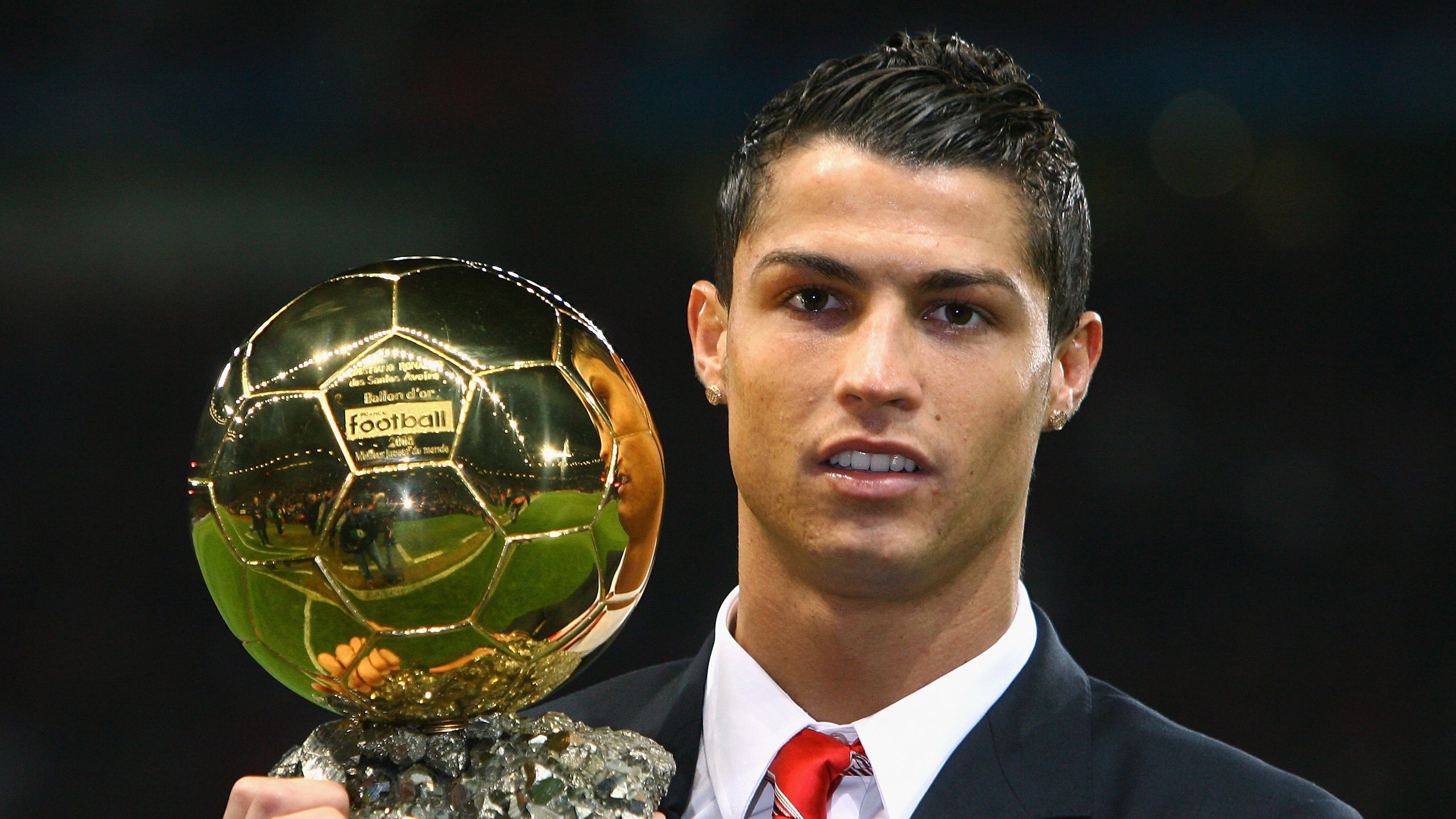 “花式绝技：联盟顶尖炫技大赏”，英雄联盟炫技大师是谁